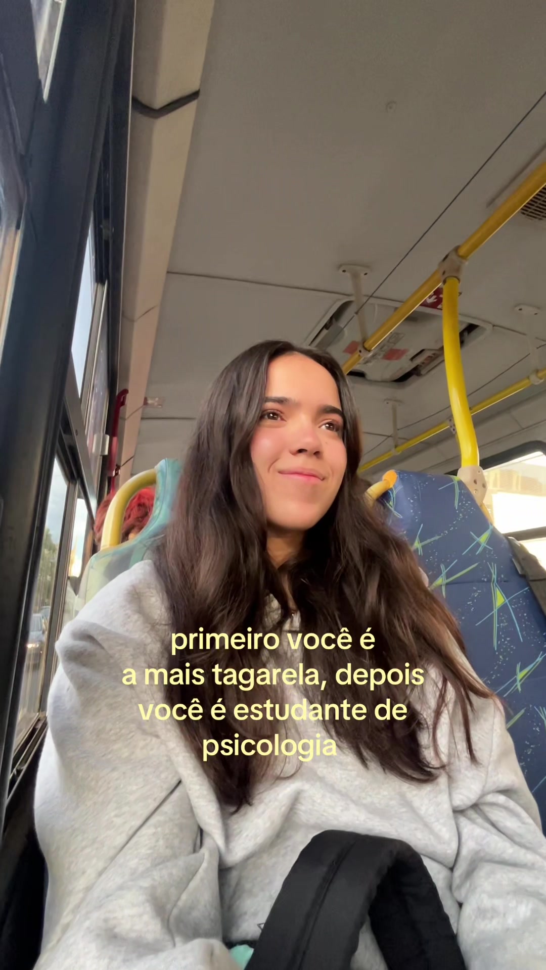 @LittleAna | Estudante de Psico
