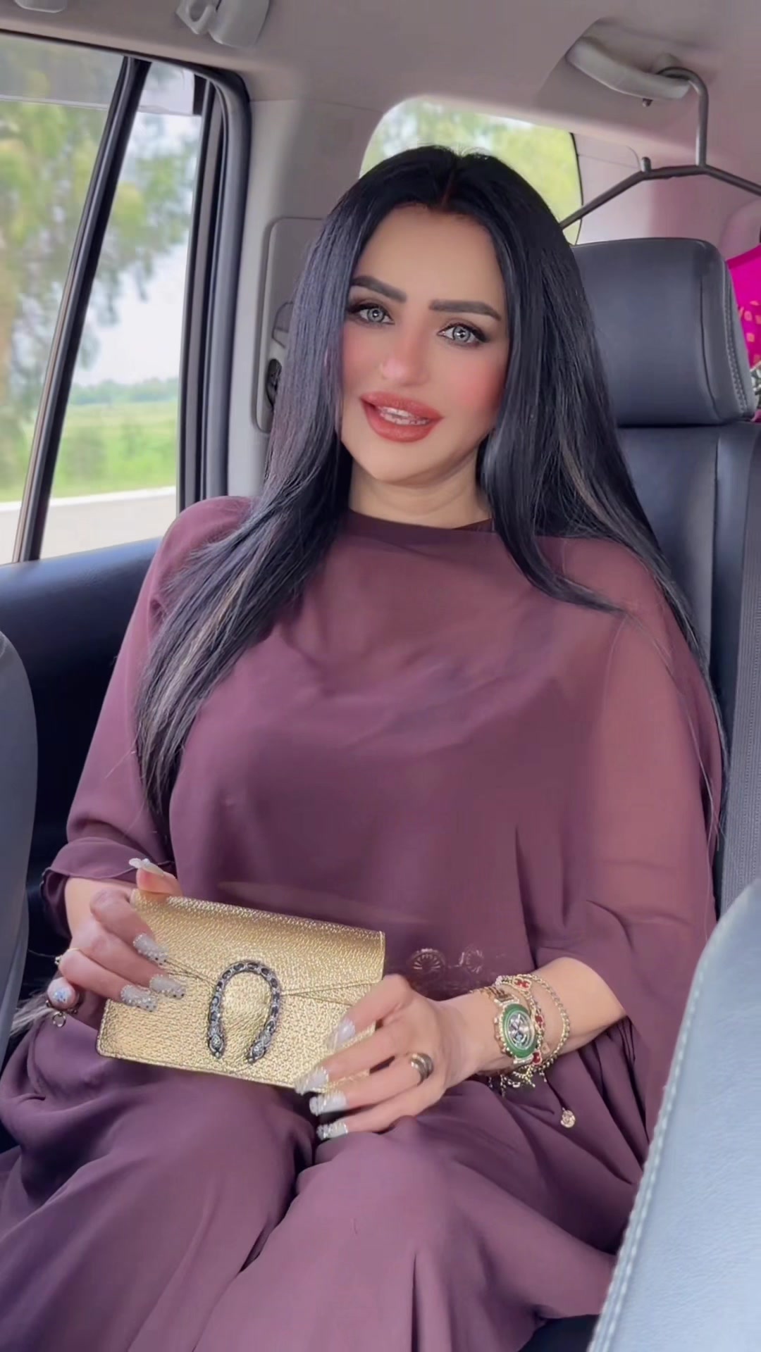 @Dolly