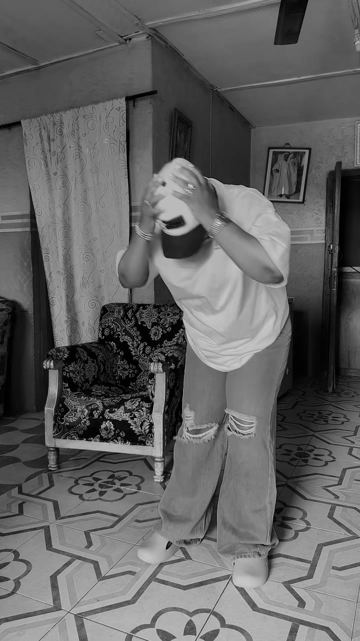 @عائشة🤍🌹