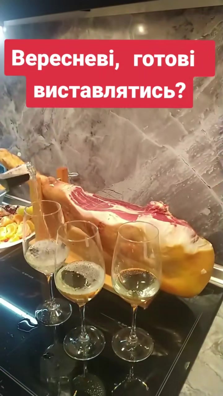 @Оксана Косаківська