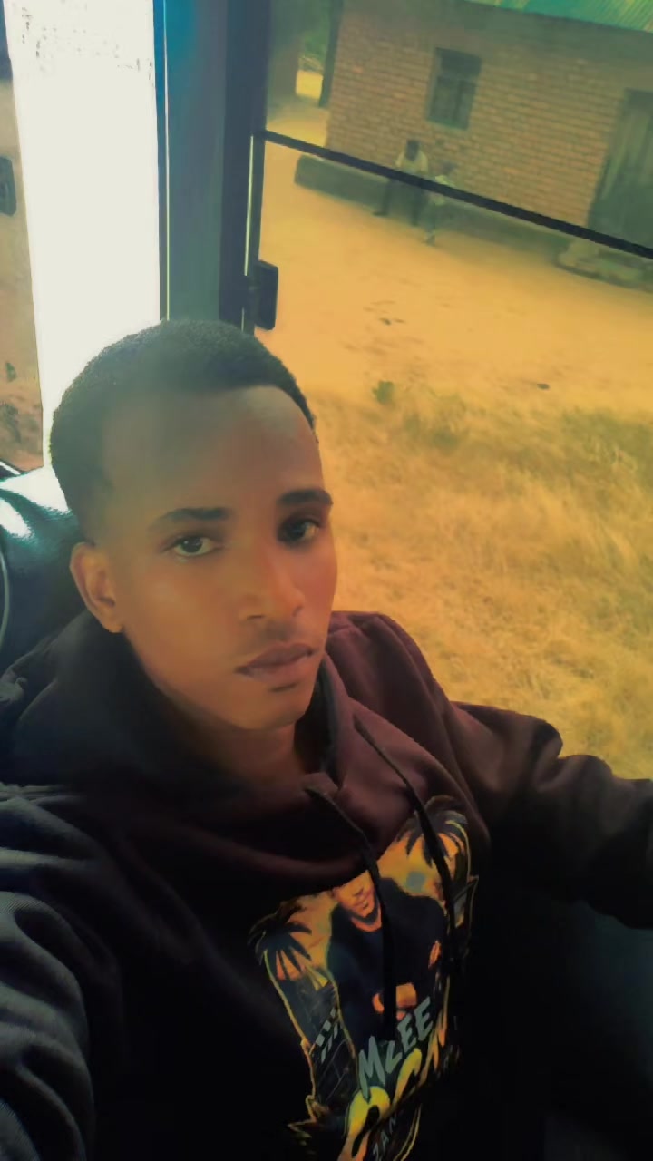 @MZEE OCHU ZANZIBAR 🇹🇿