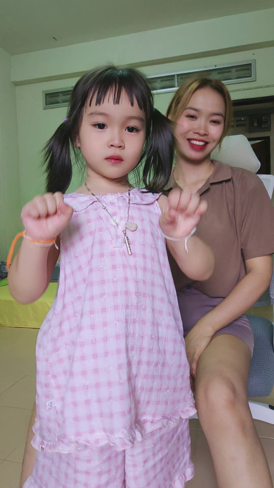 @♥️ສາວ ແຫຼ້ ບ້ານນາ🥰🏡