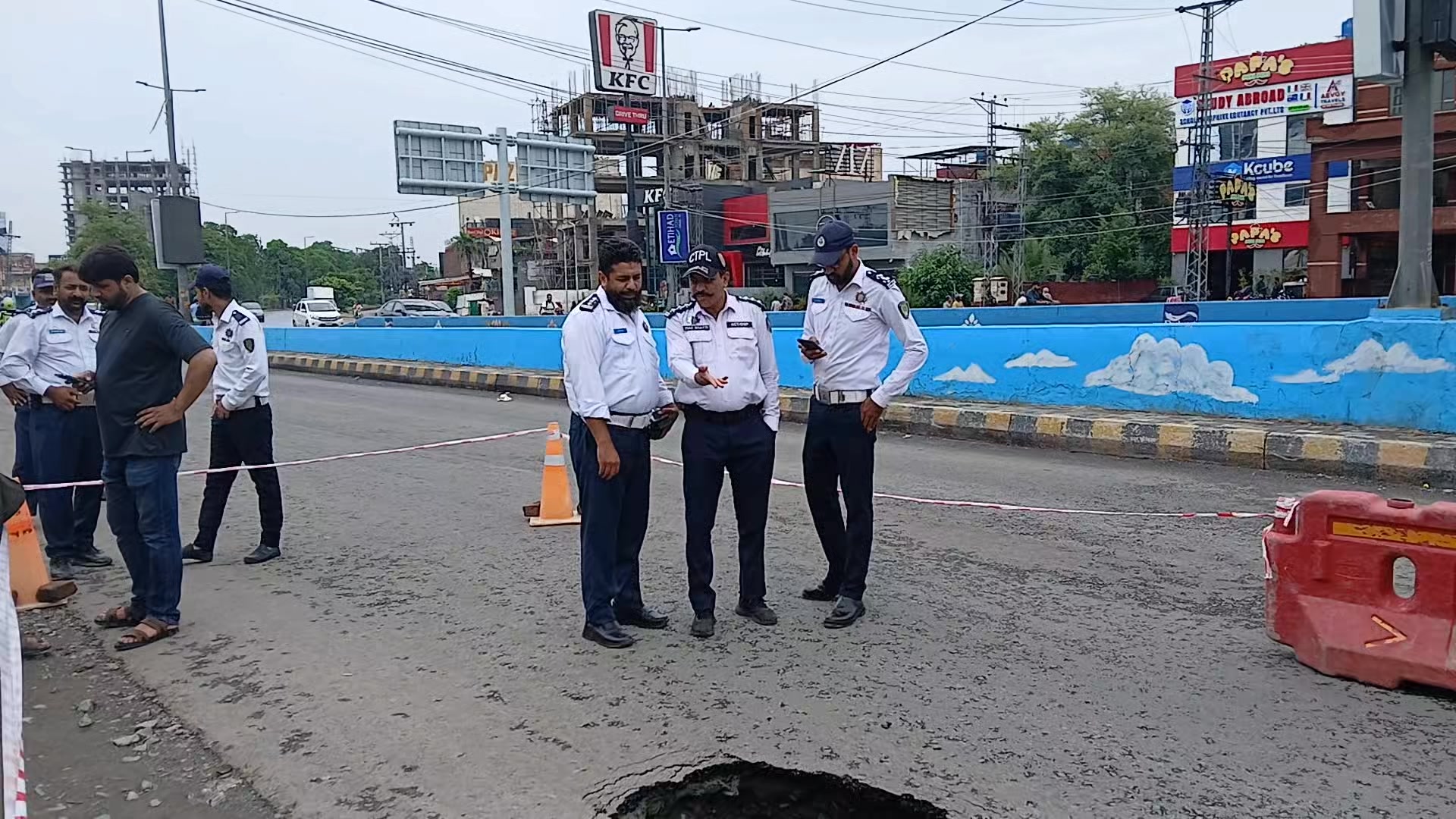 @Lahore Traffic Police Official
