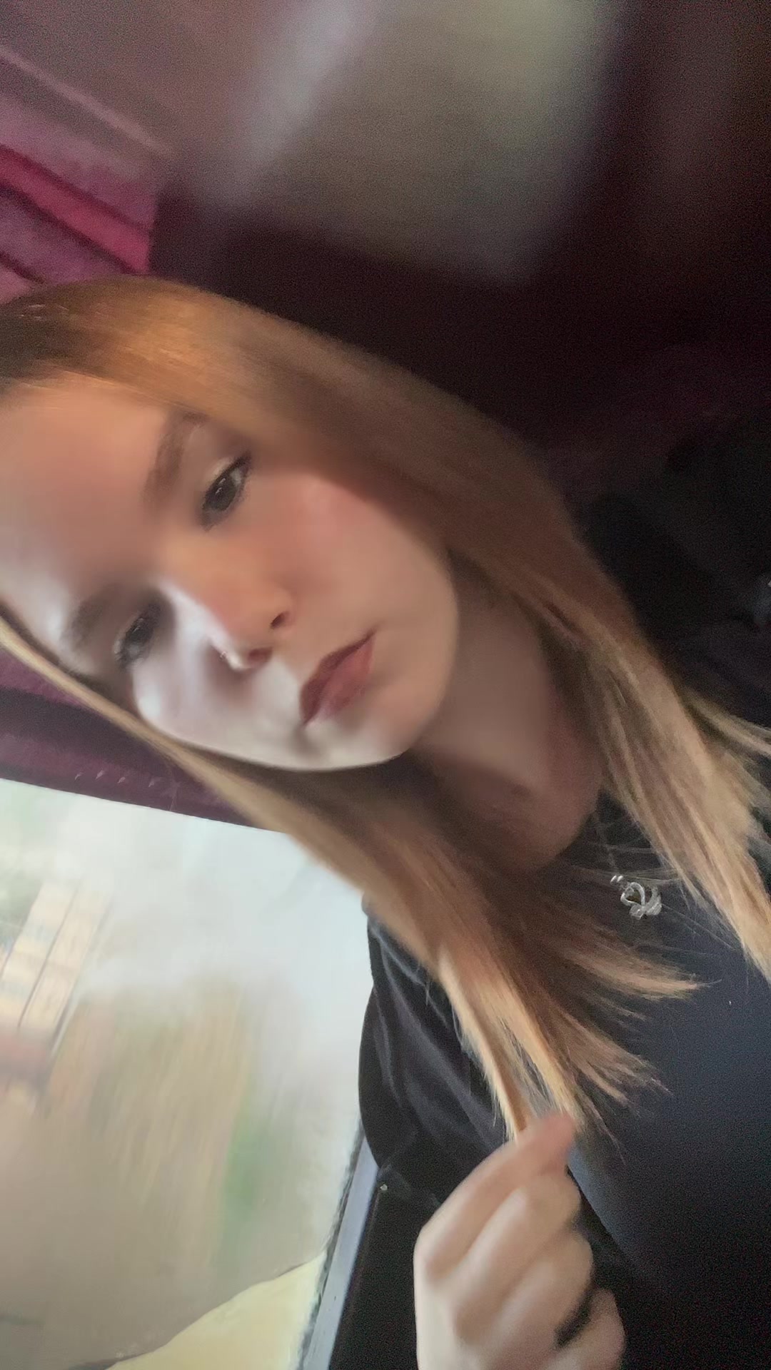 @𝓣𝓲𝓷𝓪 ♡