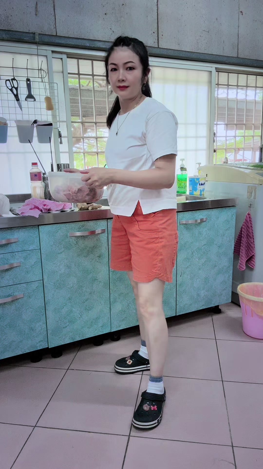 @樂觀活潑開朗的小艾