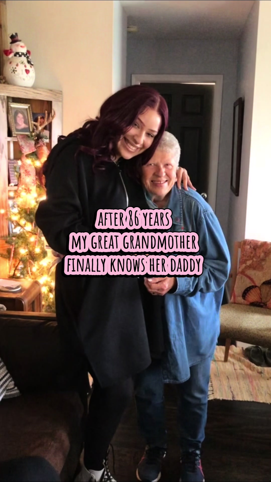 @astoldbymacyra