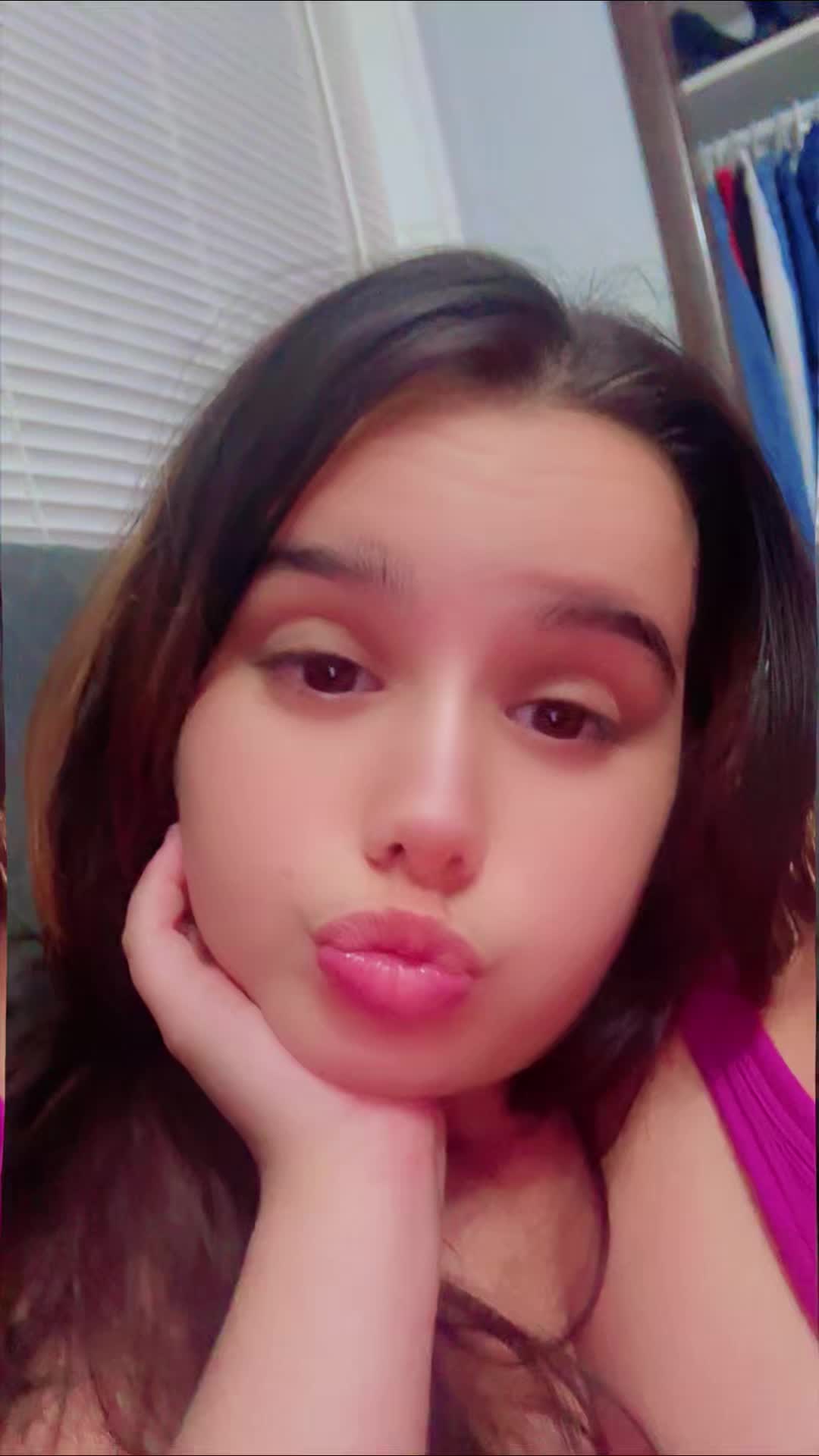 @Melany sola12