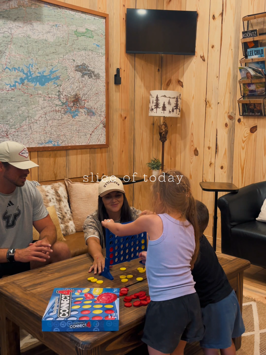 @Fancy Hill Cabins