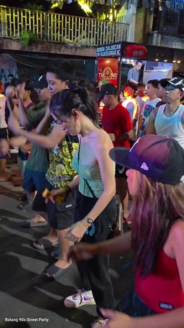@Batang 90s Street Party