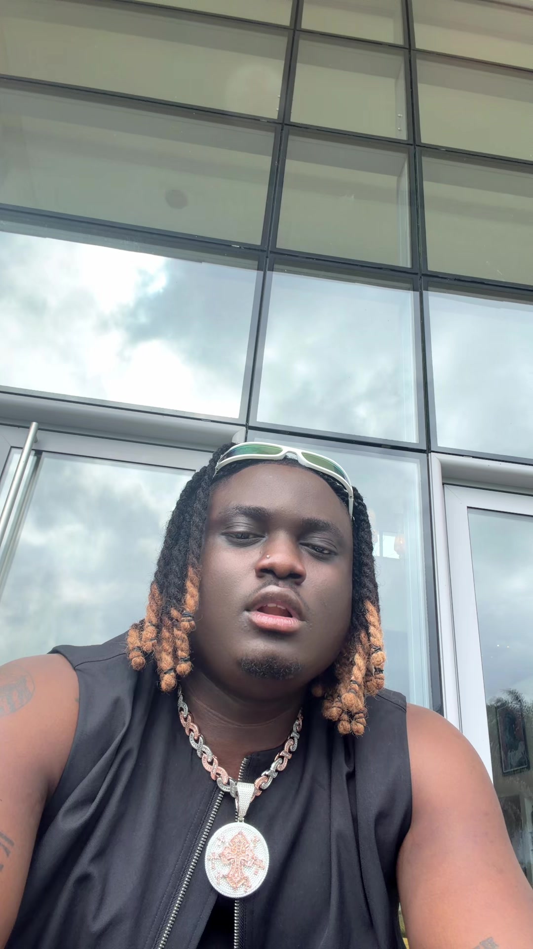 @Evado Lee