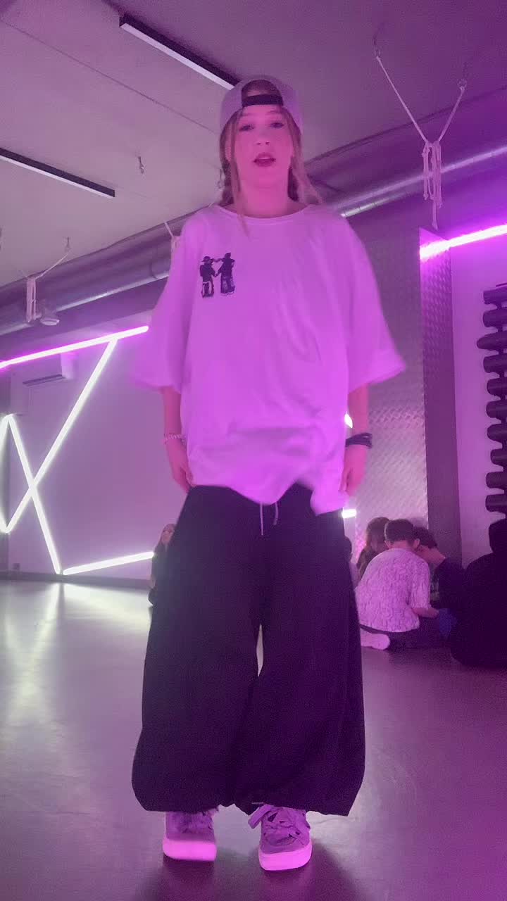 @Monya(Моня)🌟