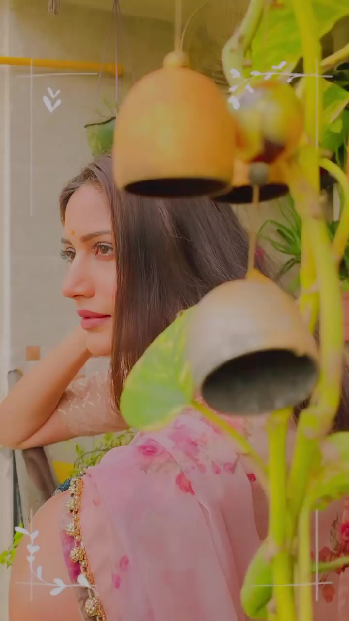 @🍂Surbhi Chandna🍂