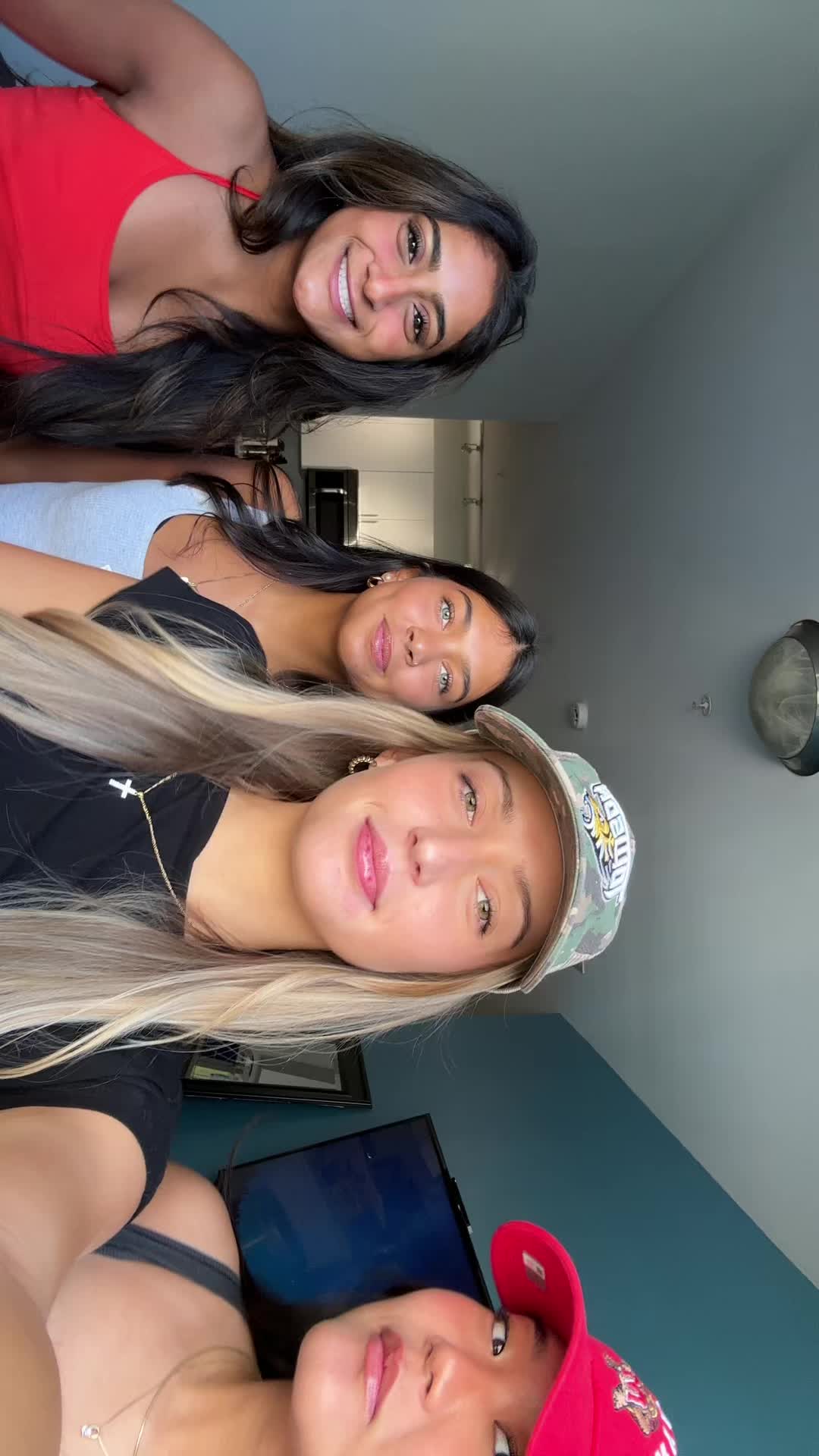 @eleni sofia