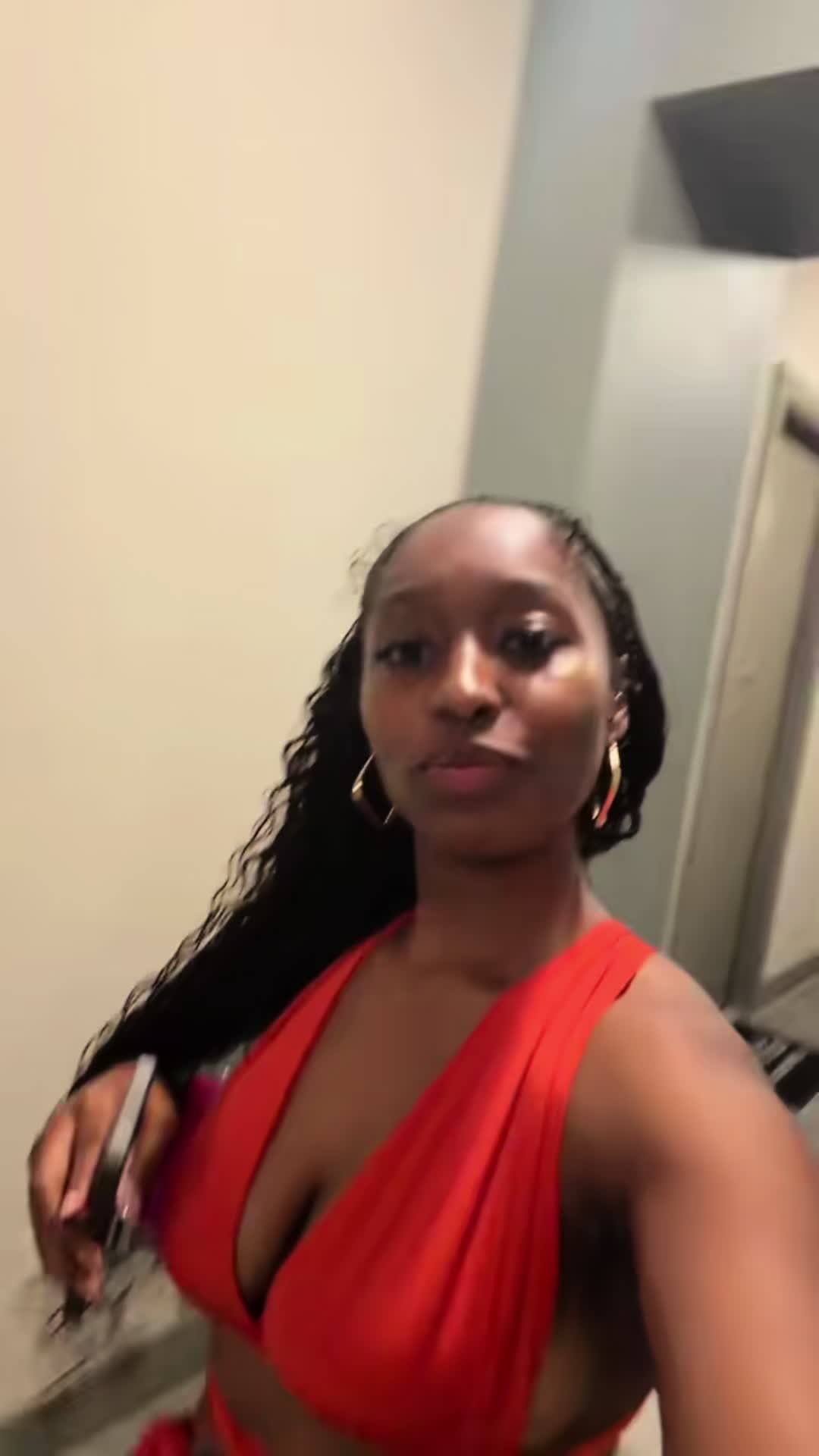 @ella💨
