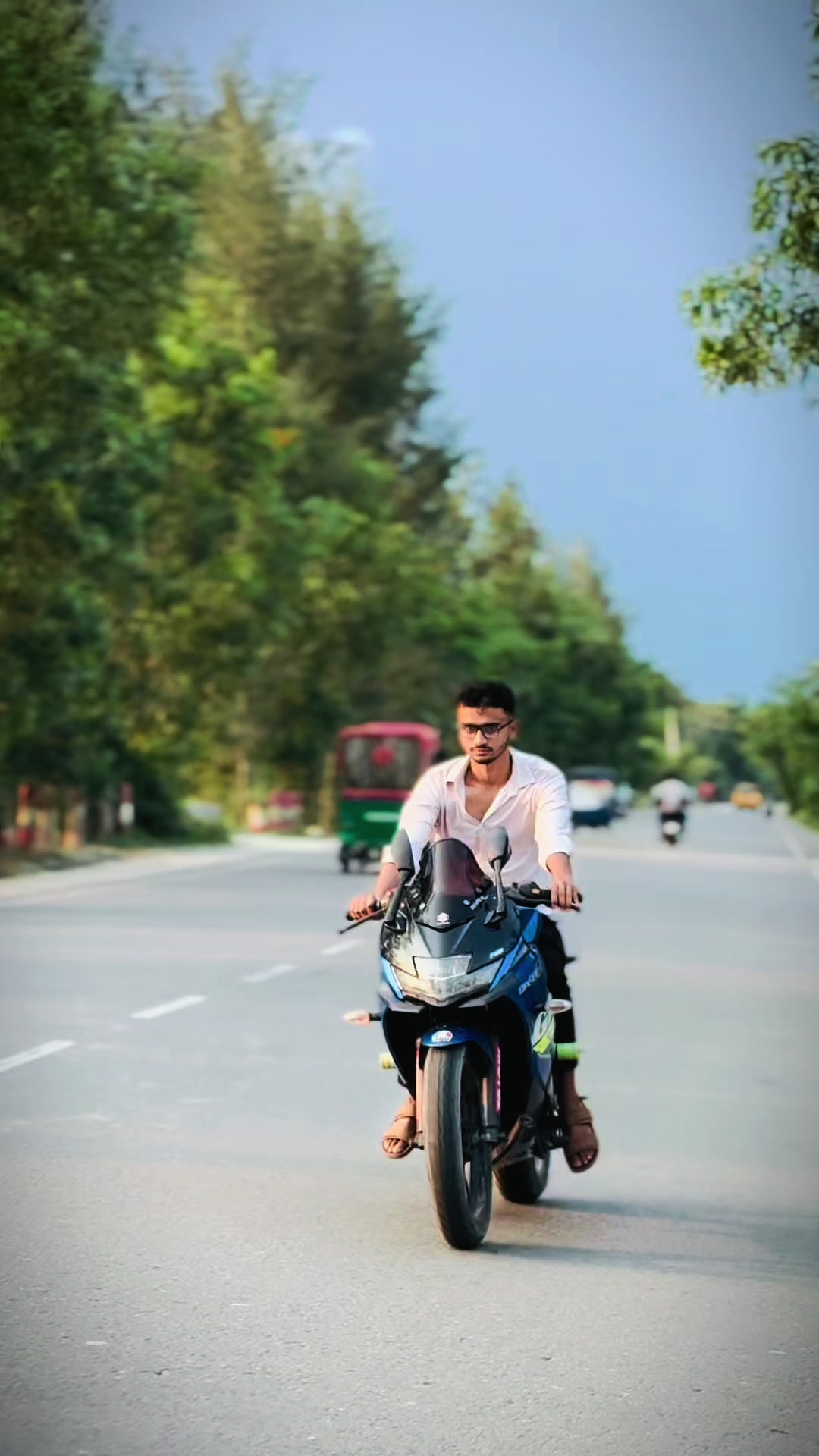 @メ乛IQBAL