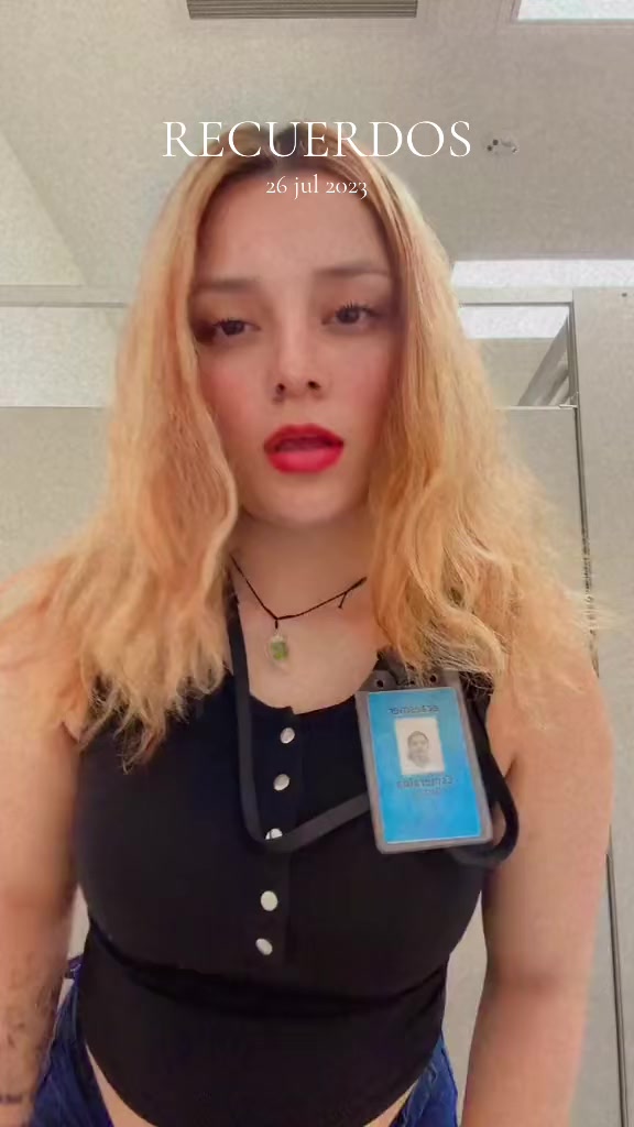 @𝑬𝒔𝒎𝒚💋