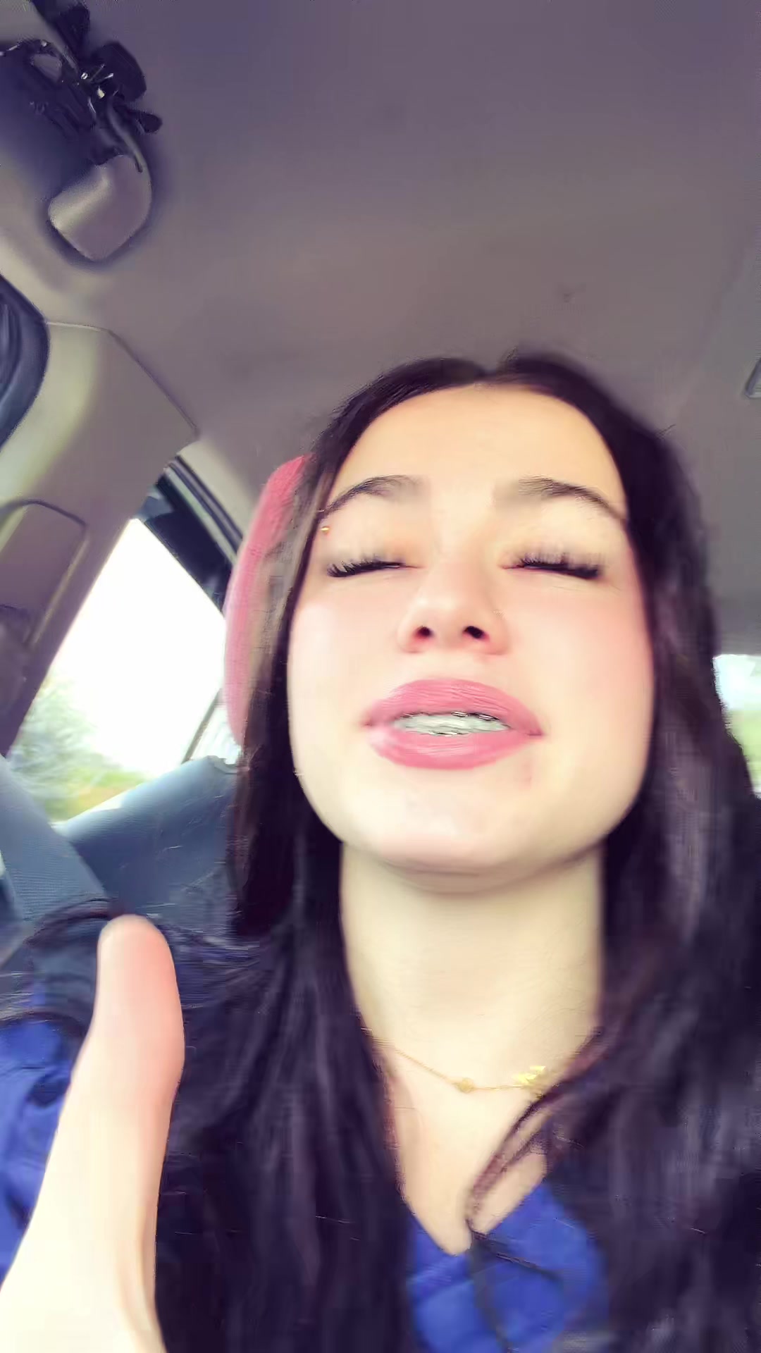 @theyluvv_taylor_01