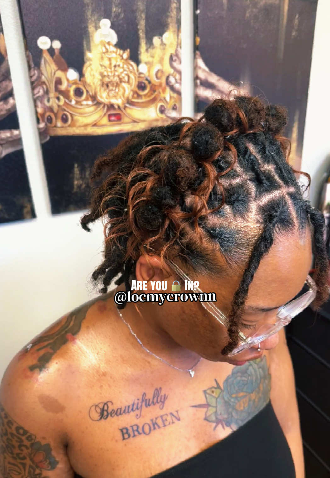 @Locmycrownn