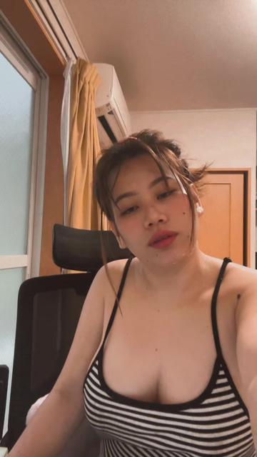@Julie in Osaka 🇯🇵