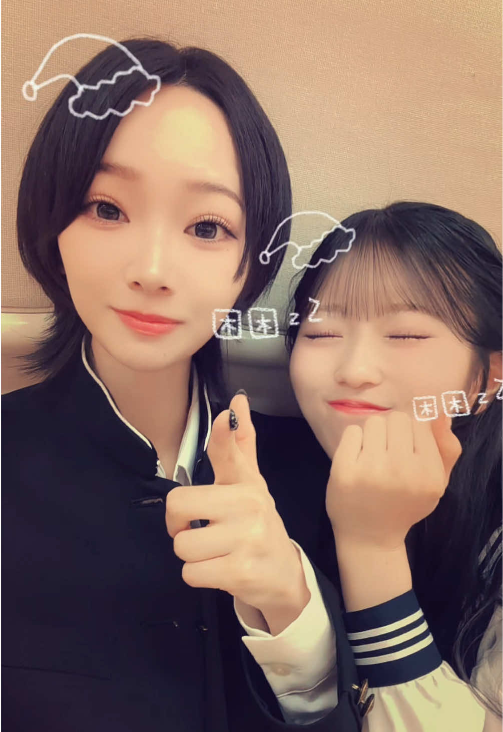 @こひな。