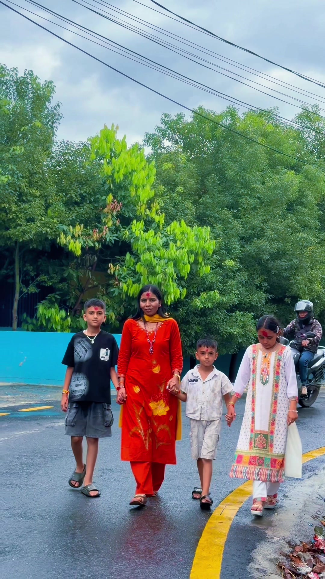 @लुक्मा अधिकारी