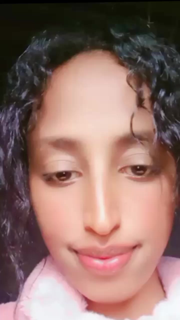 @tsiya