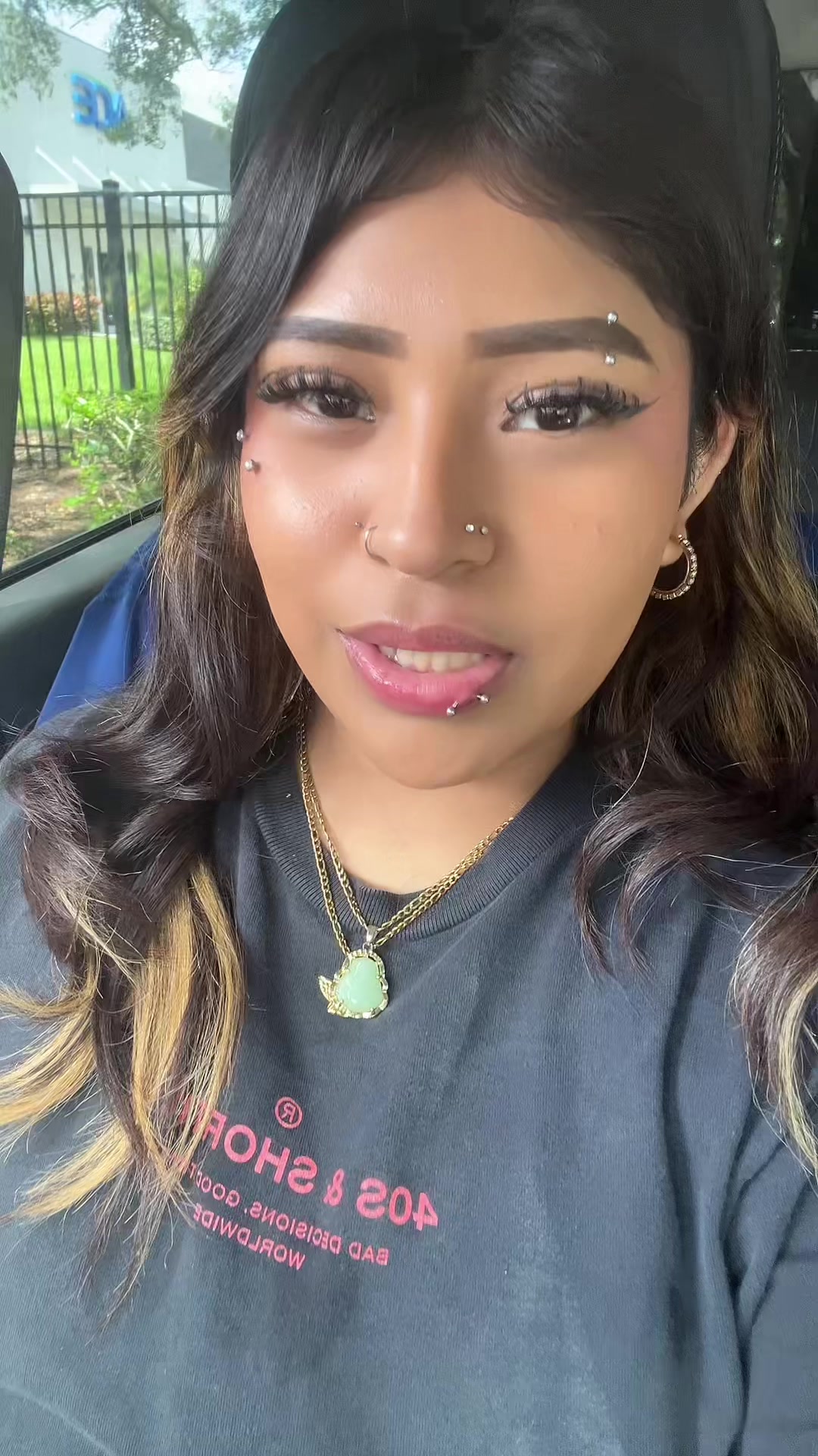 @𝐀𝐱𝐠𝐞𝐥𝐢𝐜𝐚.𝐯