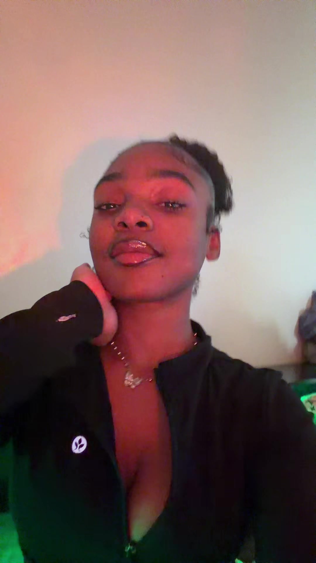 @Caziyah 😚🖤