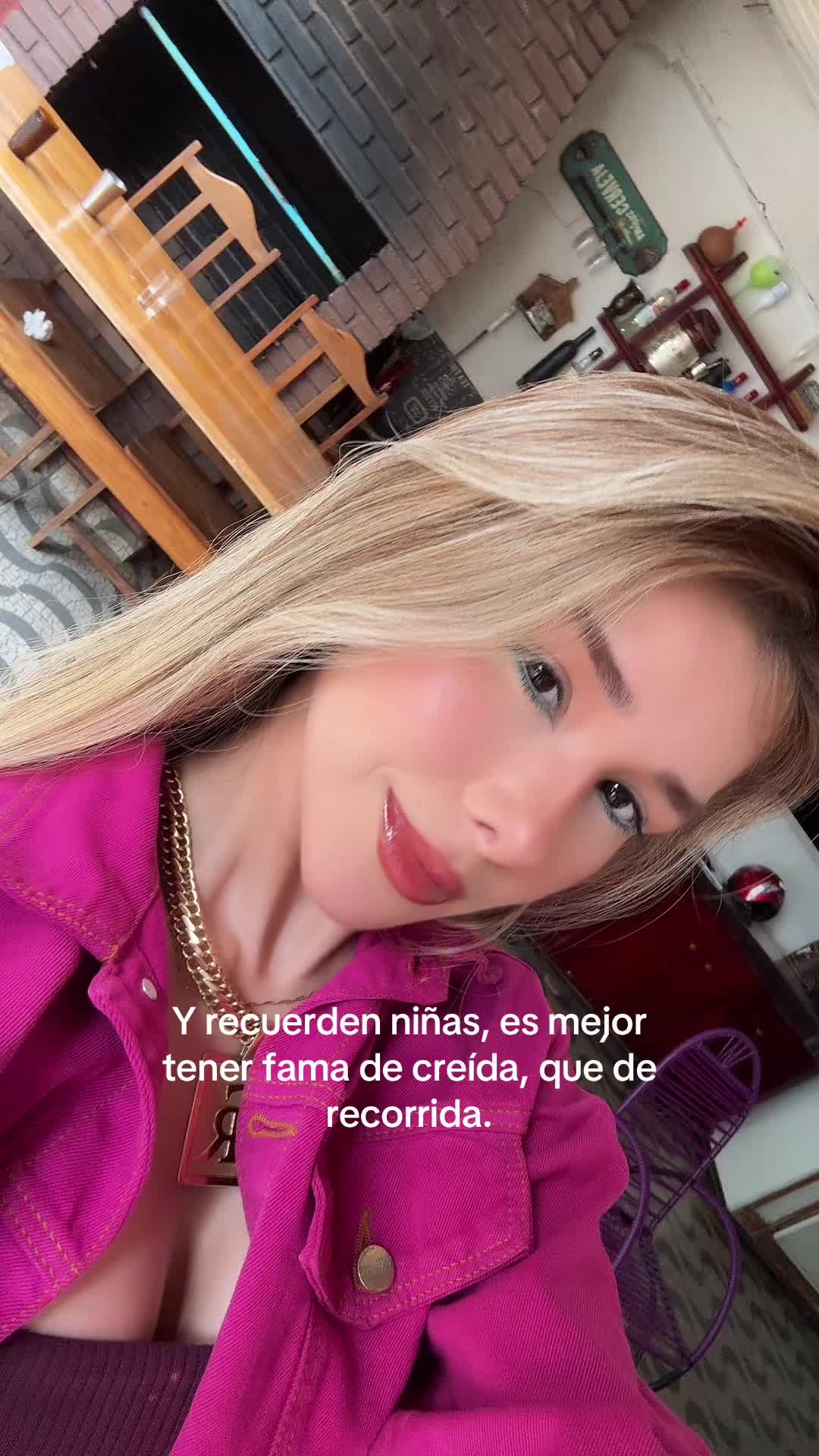 @Claudia Gonzalez
