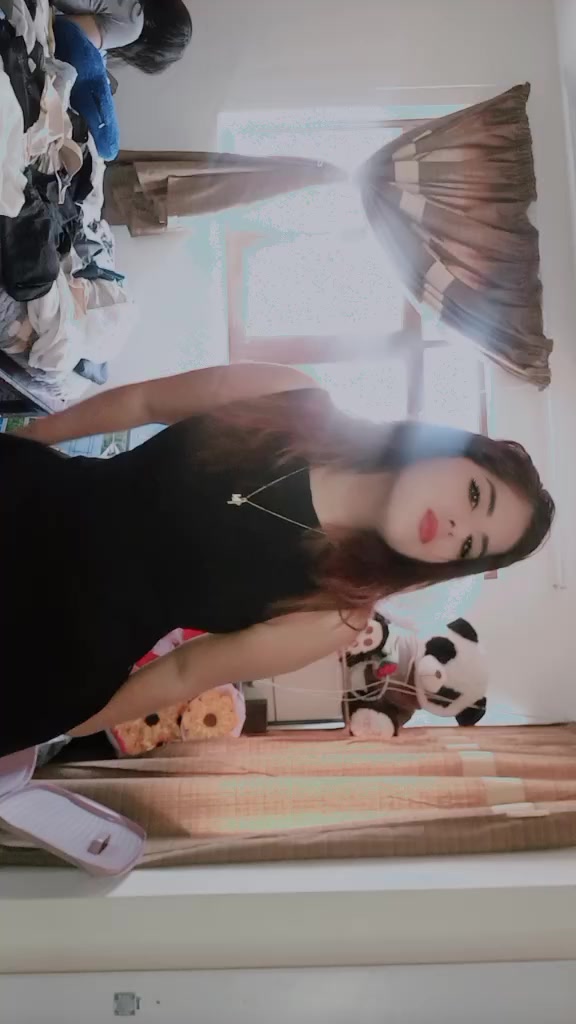@Noemi Claros