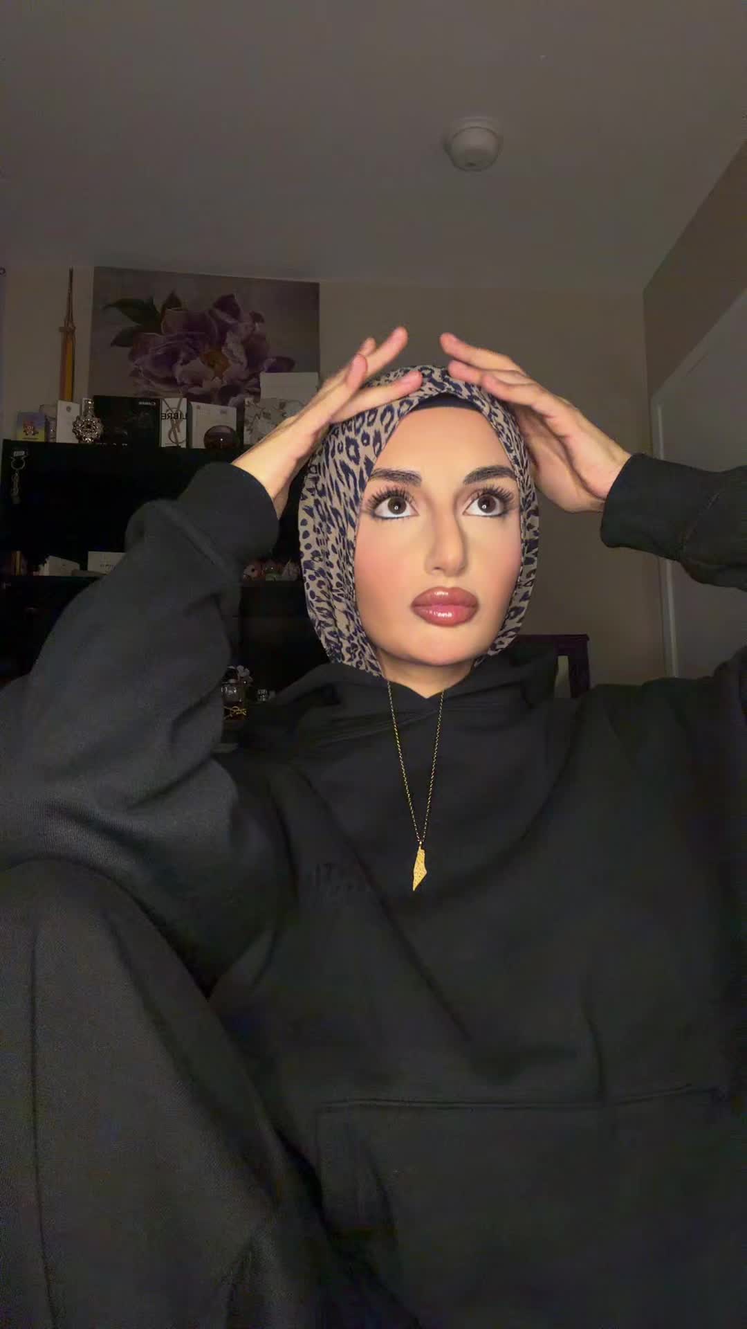 @لانا