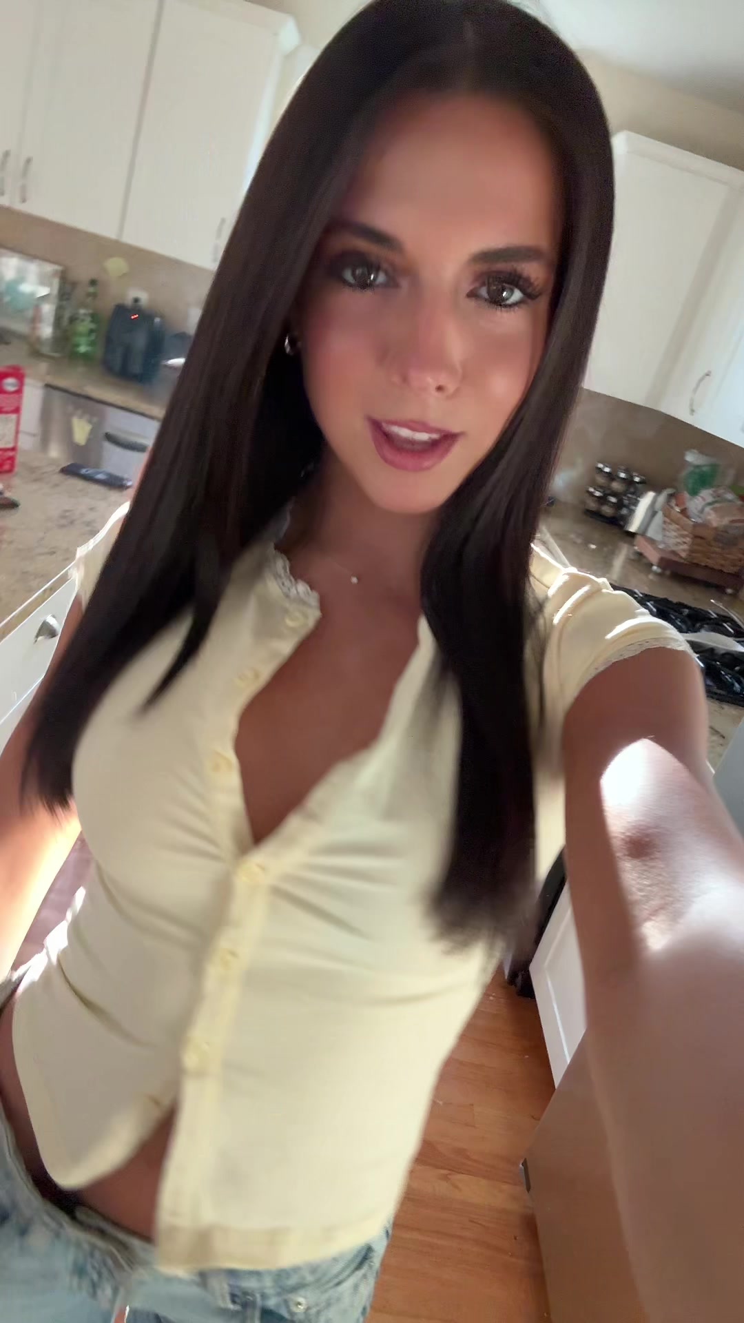 @M.yvonne4