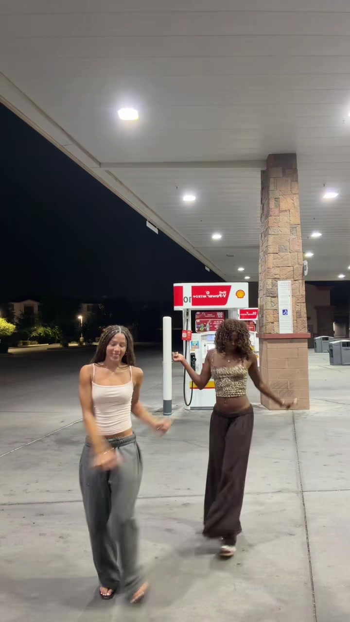 @Kyanaa