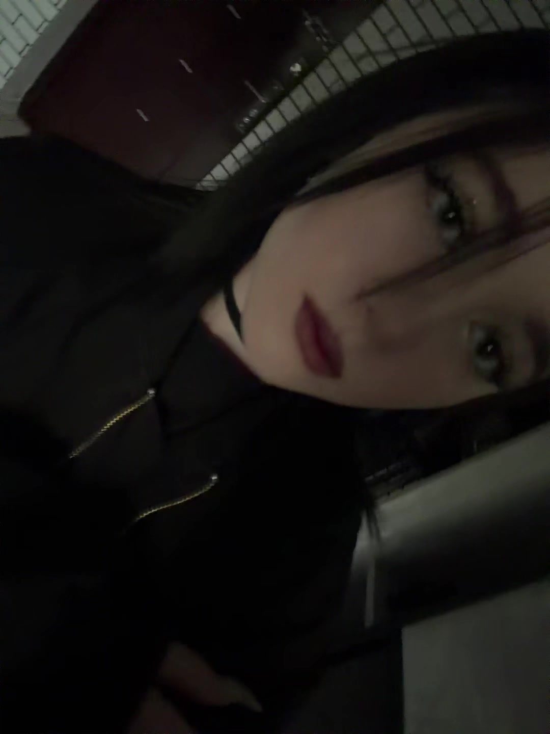 @Tgk:exoia