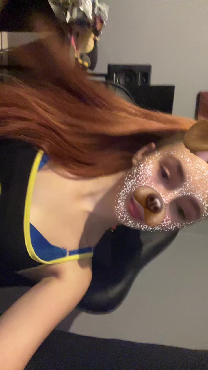 @Ella
