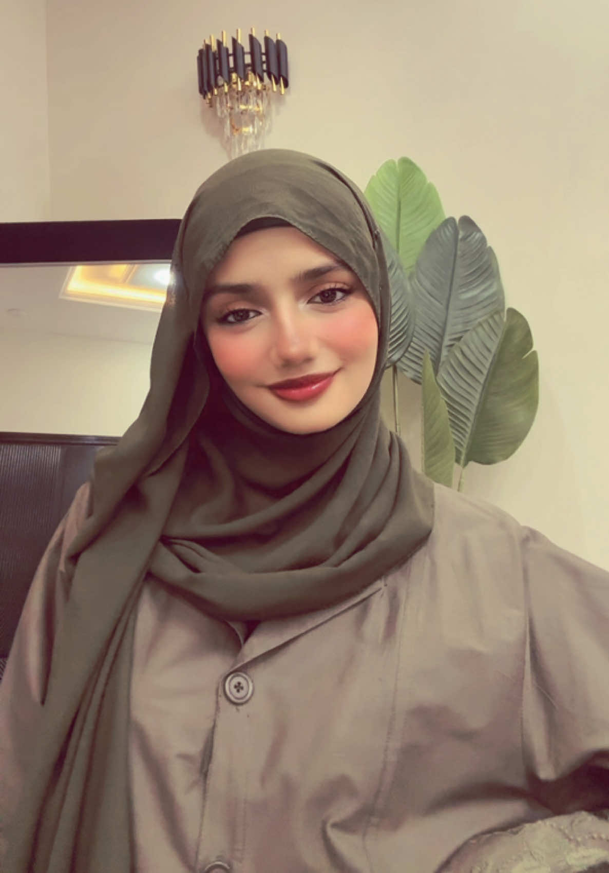@Zahra Nadeem