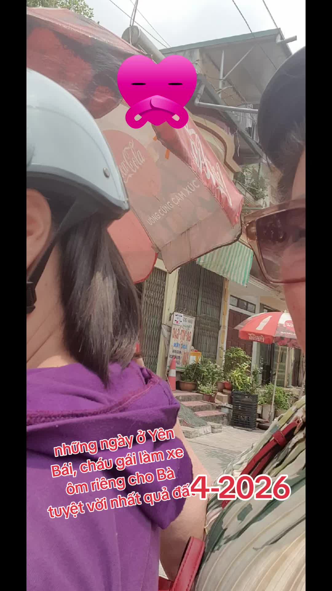 @Bạch yến ho&agrave;ng