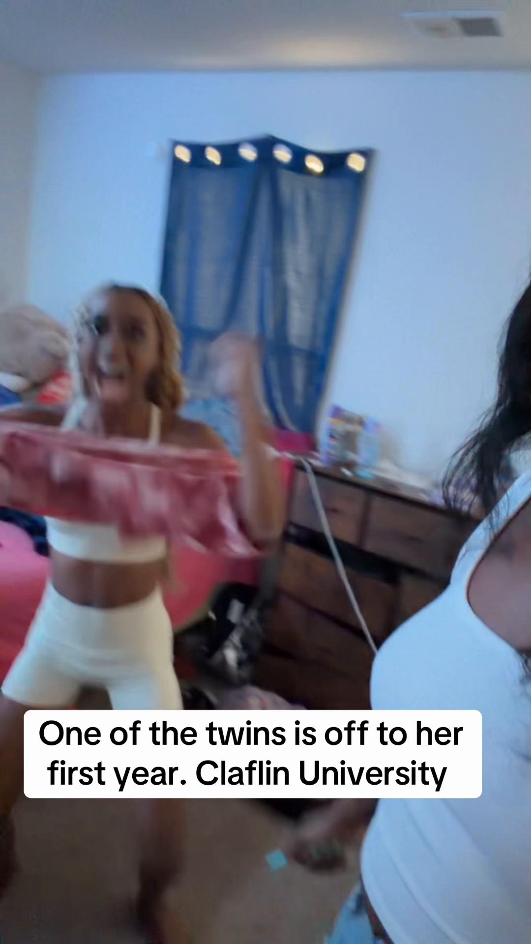 @TrixieWithDaTrixx