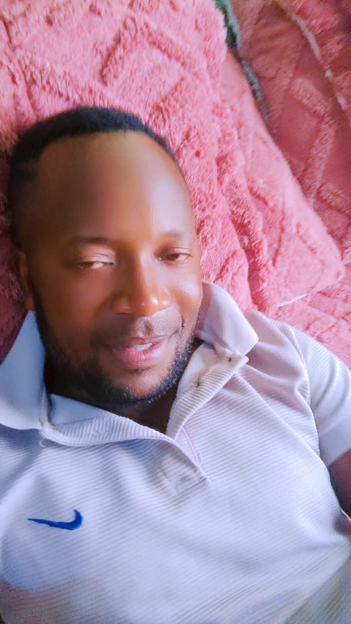 @MAN B