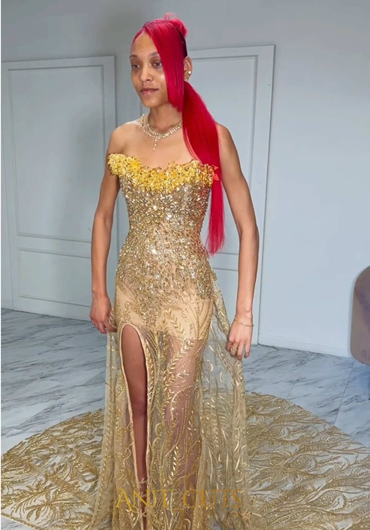 @Anit Cuts | Prom & Bridal