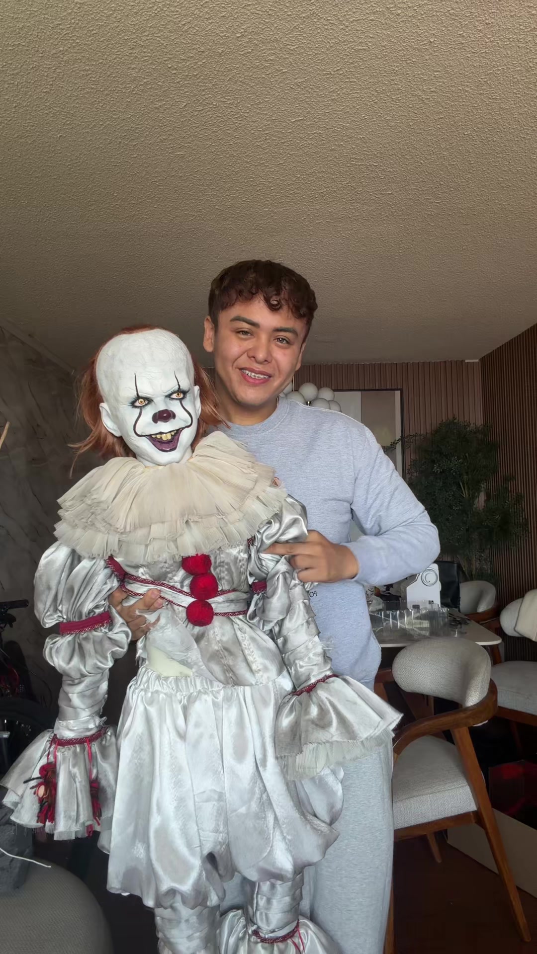 @Gabomua
