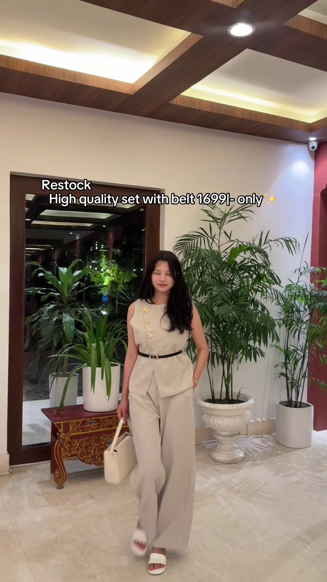 @anishafashionwear5