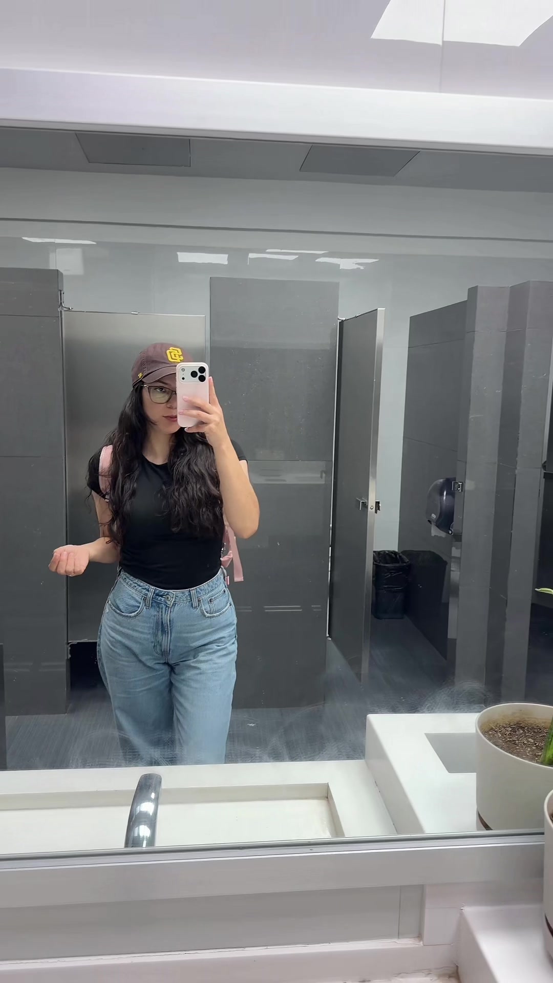 @Ibethmm