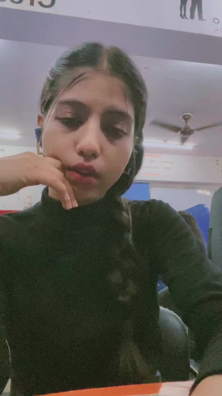 @Roshni 🥀