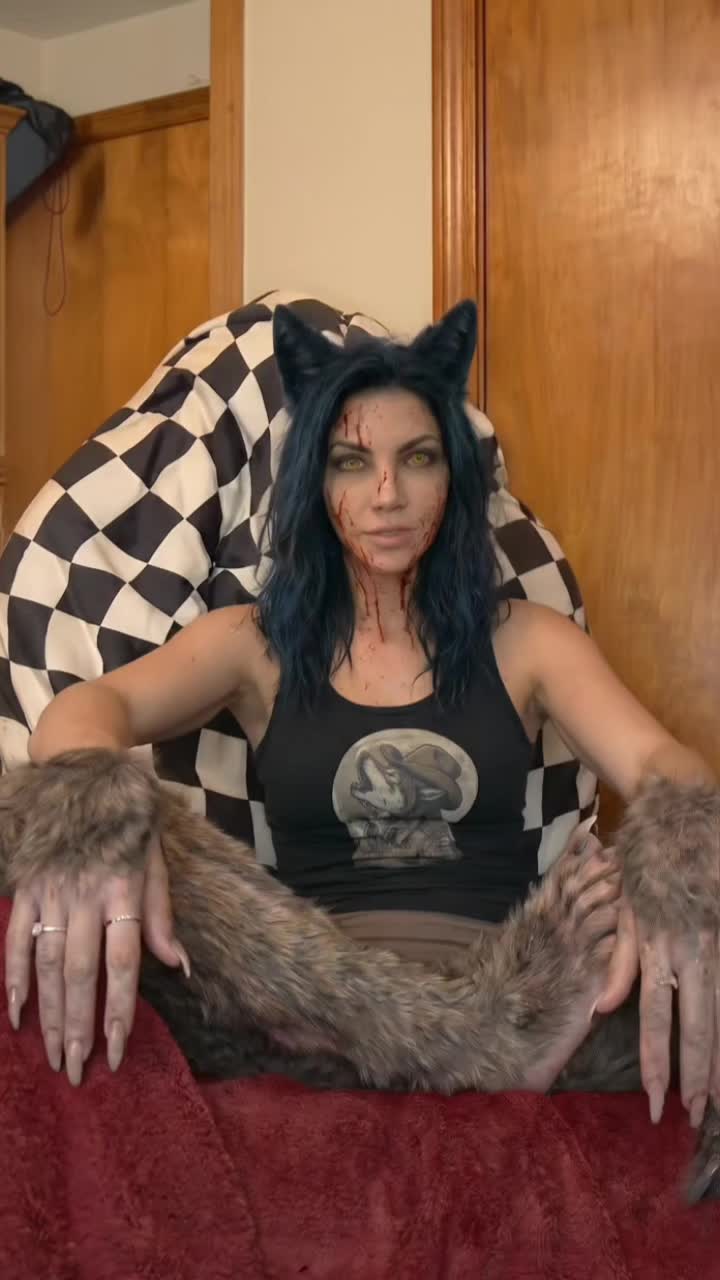 @“Rhea WereBeast”