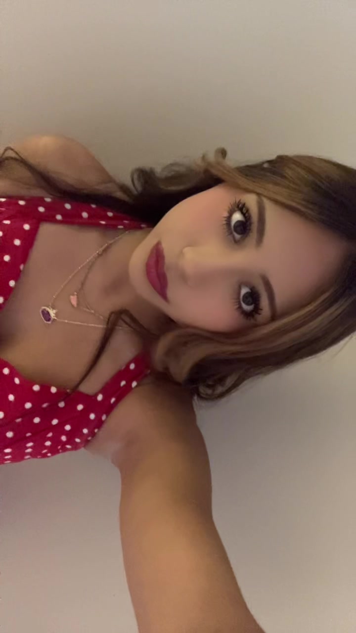 @Isabella