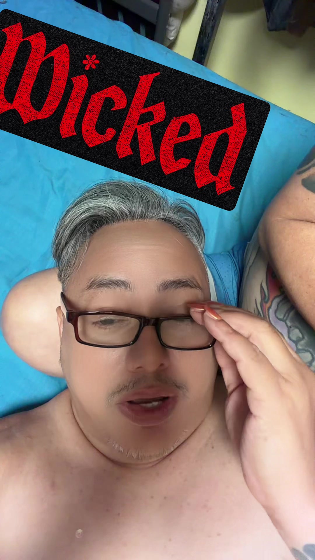 @iamDeEnormouS 🇸🇬