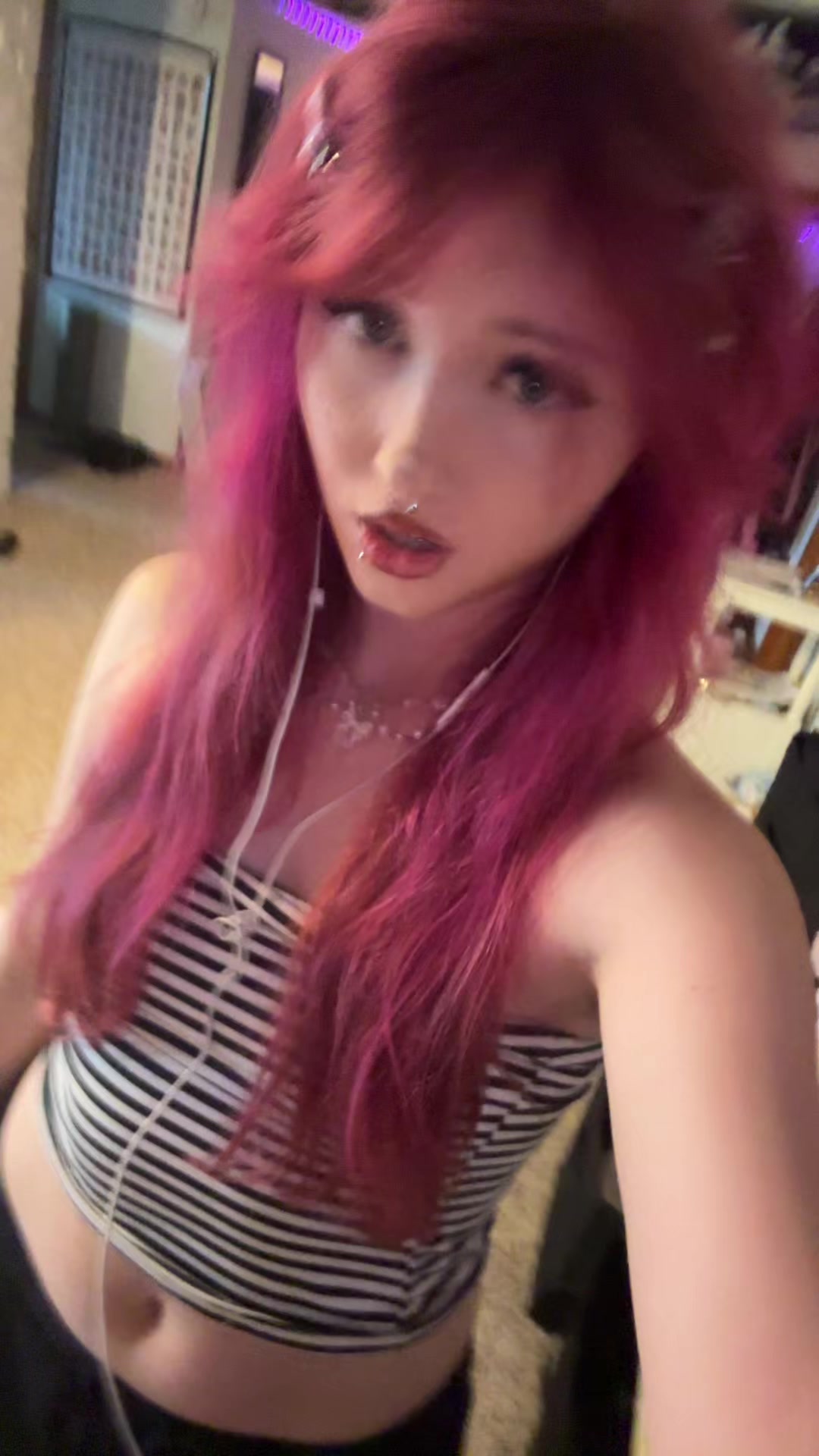 @lyla ⋆˚꩜。⋆₊⊹