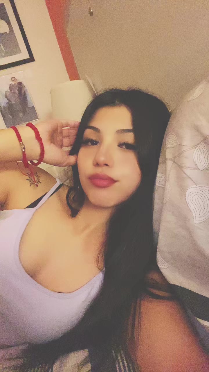@valeeeeeen🦋