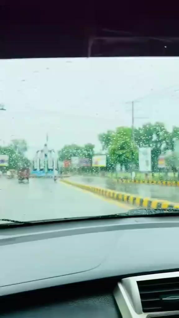 @💚 ذیشان ہنجرا 💚